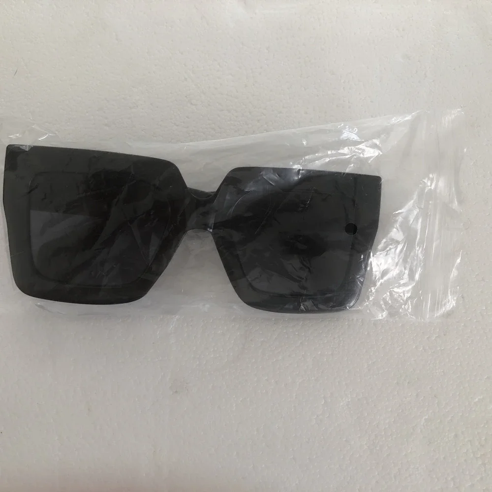 Sunglasses Woman's Fashion LG frame tortoise shell, Black, Ombre Lot of 3 NWOT